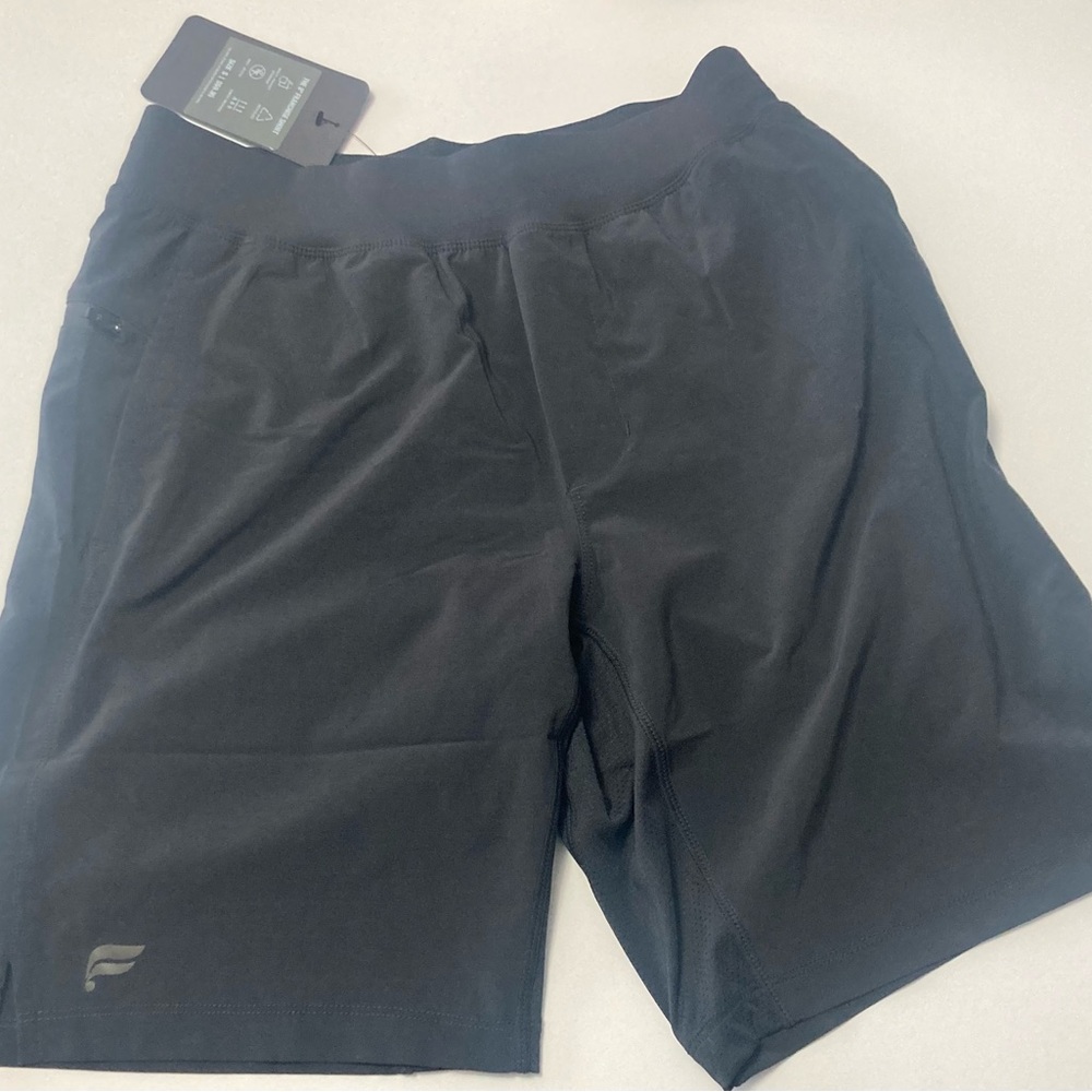Fabletics The 9” Franchise Short